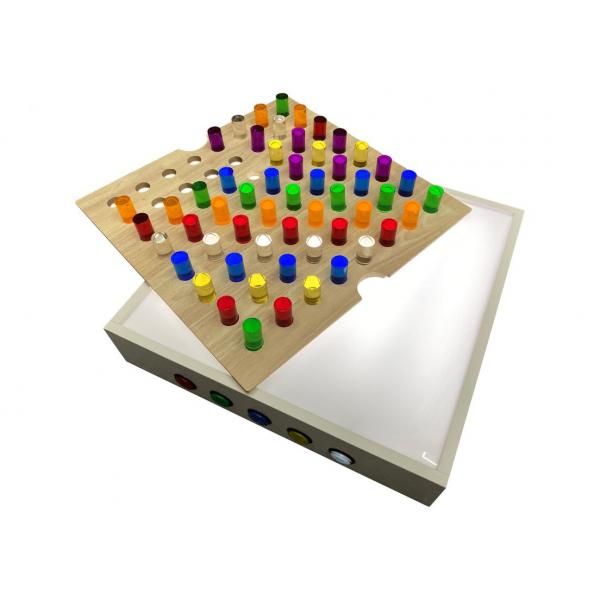 Tischplatte mit farbigen Stäben für Lichtplatte